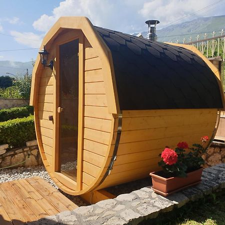 B&B Lo Chalet Di Ocre San Felice d'Ocre Екстер'єр фото