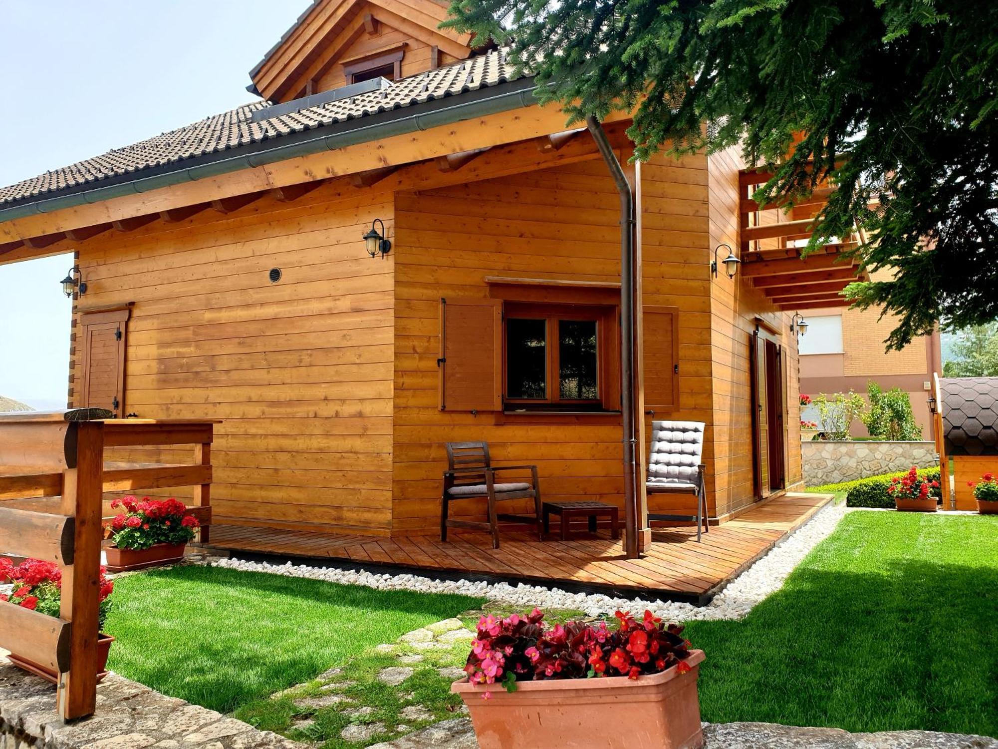 B&B Lo Chalet Di Ocre San Felice d'Ocre Екстер'єр фото