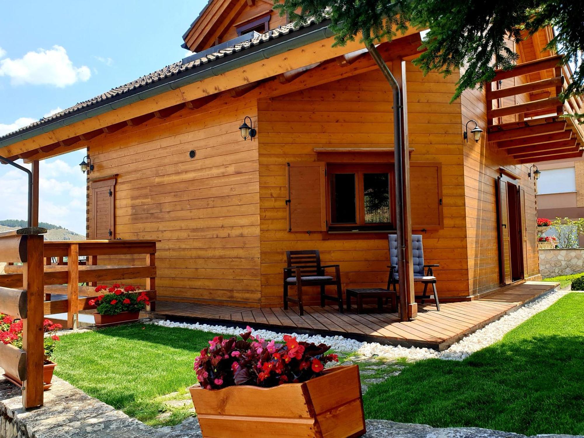 B&B Lo Chalet Di Ocre San Felice d'Ocre Екстер'єр фото